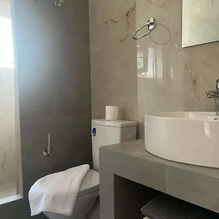 Petropoulos Apartment *